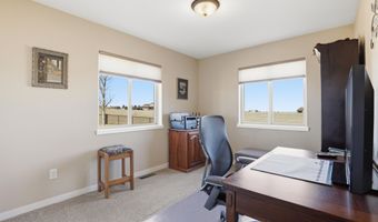 19229 Chuck Wagon Cir, Belle Fourche, SD 57717