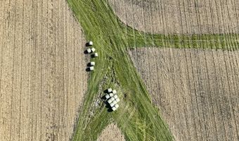 2093 40th St, Ackley, IA 50601