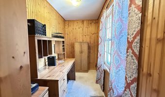 237 E Dahlstrom Ave, Appleton, MN 56208