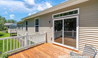 7400 Watermark Dr, Allendale, MI 49401