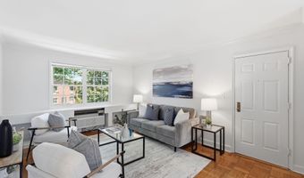 1608 W ABINGDON Dr 302, Alexandria, VA 22314