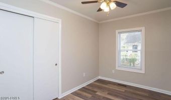 2003 King St, Beaufort, SC 29902