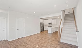 20364 NEWFOUNDLAND Sq, Ashburn, VA 20147