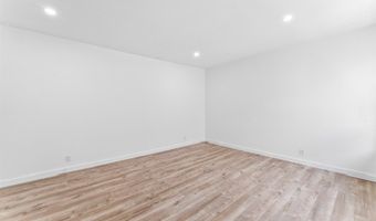 5401 Zelzah 114, Encino, CA 91316