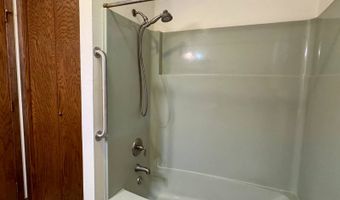 322 S 2nd St, Ashton, SD 57424