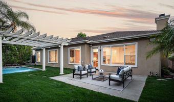 7886 Sitio Abeto, Carlsbad, CA 92009