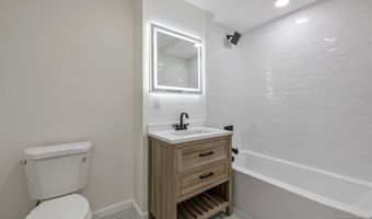 31 Gloria Dr, Allendale, NJ 07401