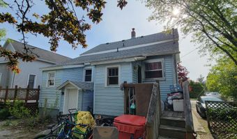 327 Long Lake Ave, Alpena, MI 49707