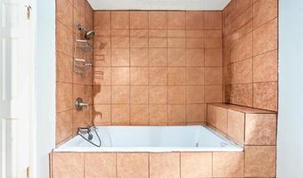 512 SLEEPY HOLLOW Dr, Alexander City, AL 35010