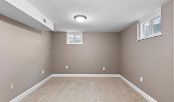 236 Lima St, Aurora, CO 80010