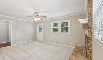 1231 Sanden Ferry Dr, Decatur, GA 30033