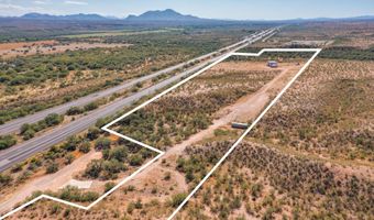 2637 W FRONTAGE Rd, Amado, AZ 85645