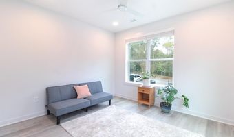 240 Martha Dr, Athens, GA 30606