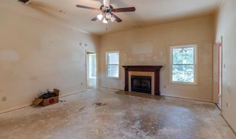 514 Galina St, Beebe, AR 72012