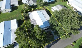 911 Yew St, Barefoot Bay, FL 32976