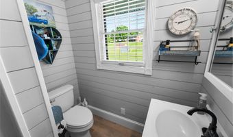 19301 Pleasant View Dr, Abingdon, VA 24211