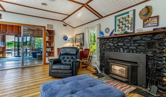2400 W State Rd, Ashby, MA 01431
