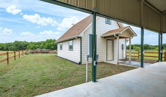1185 County Road 1590, Alvord, TX 76225