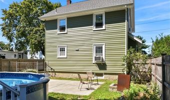 194 Gould Ave, Warwick, RI 02888