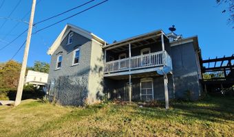 6372 N Yellowstone Trl, Allenton, WI 53002