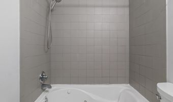 3390 WHIPPLE Ct, Annandale, VA 22003