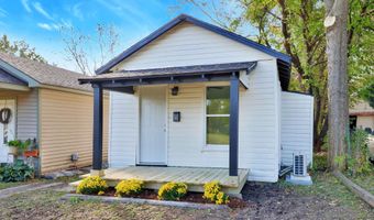 431 E Broadway Ave, Augusta, KS 67010