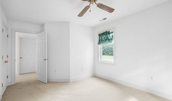 13194 Fair Oaks Ln, Ashland, VA 23005