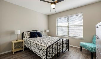 6 Hursley Ln, Bella Vista, AR 72714