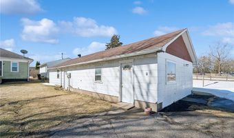 4306 F St, Amana, IA 52203