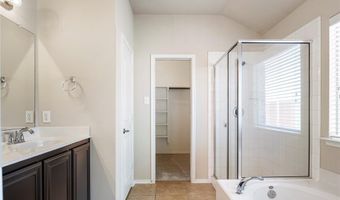 125 Indian Crk, Anna, TX 75409