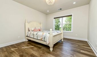25004 FALLING BROOK Cir, Aldie, VA 20105