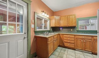 109 Crandall St, Albion, MI 49224