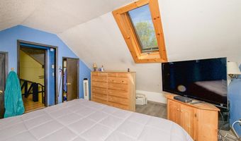 448 Bunker Hill Rd, Auburn, NH 03032