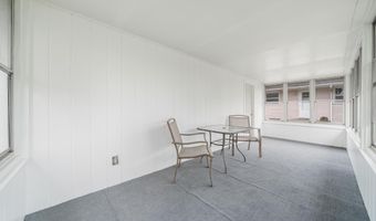 1500 E LINDBERGH St, Appleton, WI 54911