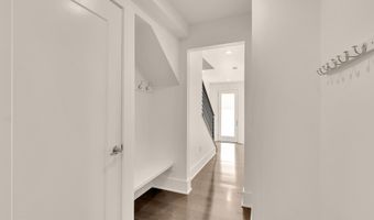 142 WINSOME Cir, Bethesda, MD 20814