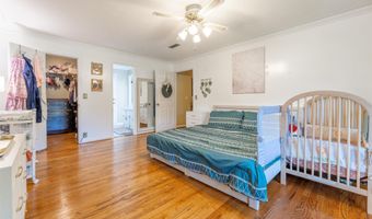 910 CHEROKEE Trl, Anniston, AL 36206