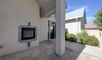 2204 Via Granada Pl NW, Albuquerque, NM 87104
