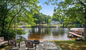 187 Lakehurst Dr, Coventry, RI 02816