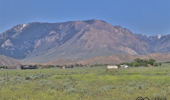 18 Rock Creek Rd, Clark, WY 82435
