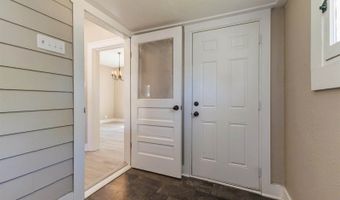 1707 W 8th St, Anderson, IN 46016