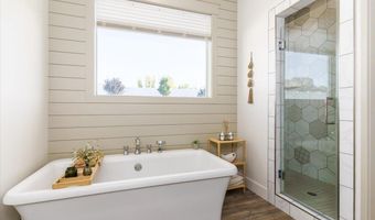 5272 Canterbury St, Chubbuck, ID 83202