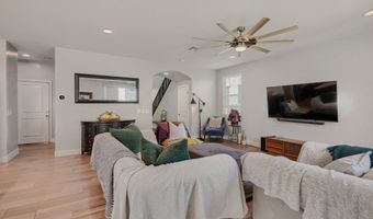 8964 Willow Break Ave, Las Vegas, NV 89148