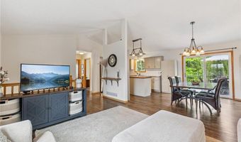 207 Ash St E, Annandale, MN 55302