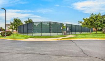 41895 CATHEDRAL VALLEY Sq 401, Aldie, VA 20105