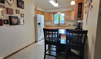 520 E Lucas St, Algona, IA 50511