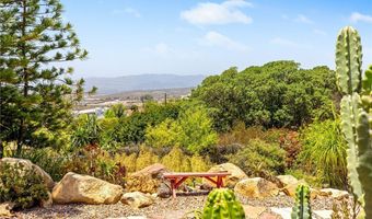 447 Ali Way, Fallbrook, CA 92028