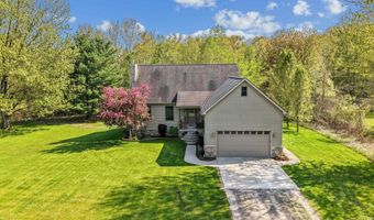 6527 Genaw Rd, Algonac, MI 48001