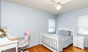 1062 Covedale Ave, Cincinnati, OH 45238