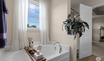 302 Pointe View Dr, Adams Twp., PA 16046