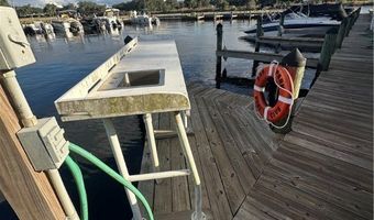 7 Elder St, Alva, FL 33920